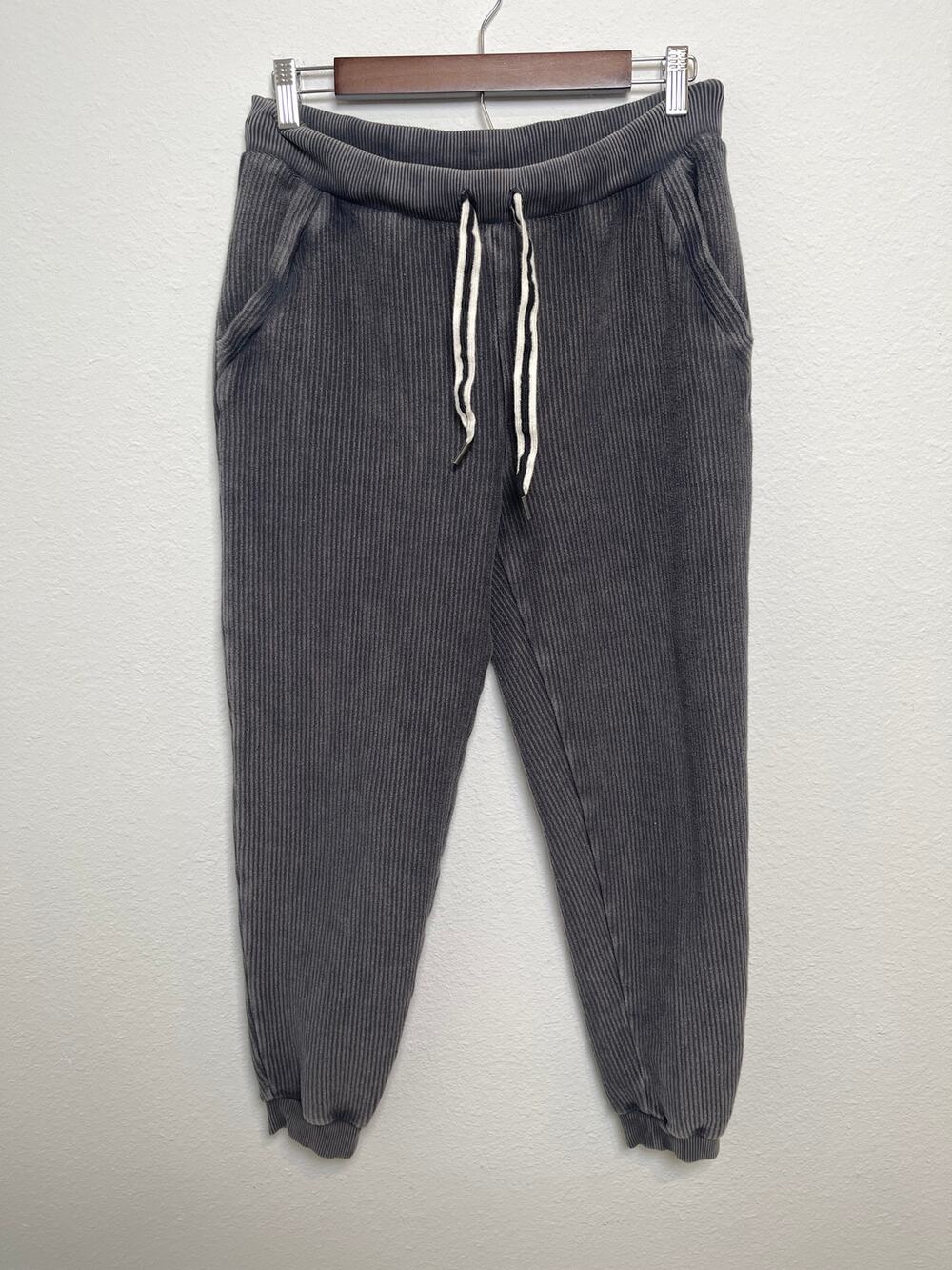 Aerie Gray Ribbed Jogger Sweatpants Women’s Small Lounge Pants